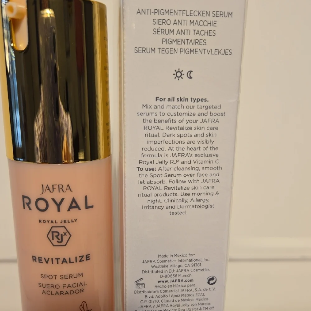 JAFRA Royal Jelly Revitalize Spot Serum with Vitamin C NWT 1 oz -Discontinued
